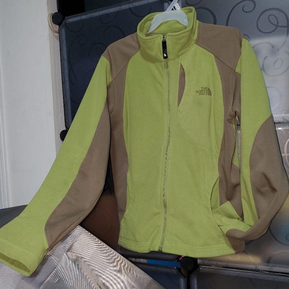 THE NORTH FACE  TKA 100 JACKET